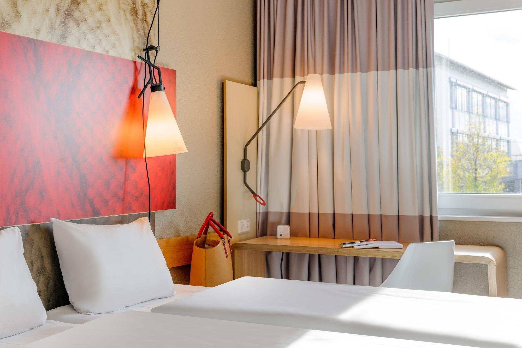 Ibis Hotel Muenchen Messe Feldkirchen  Eksteriør bilde