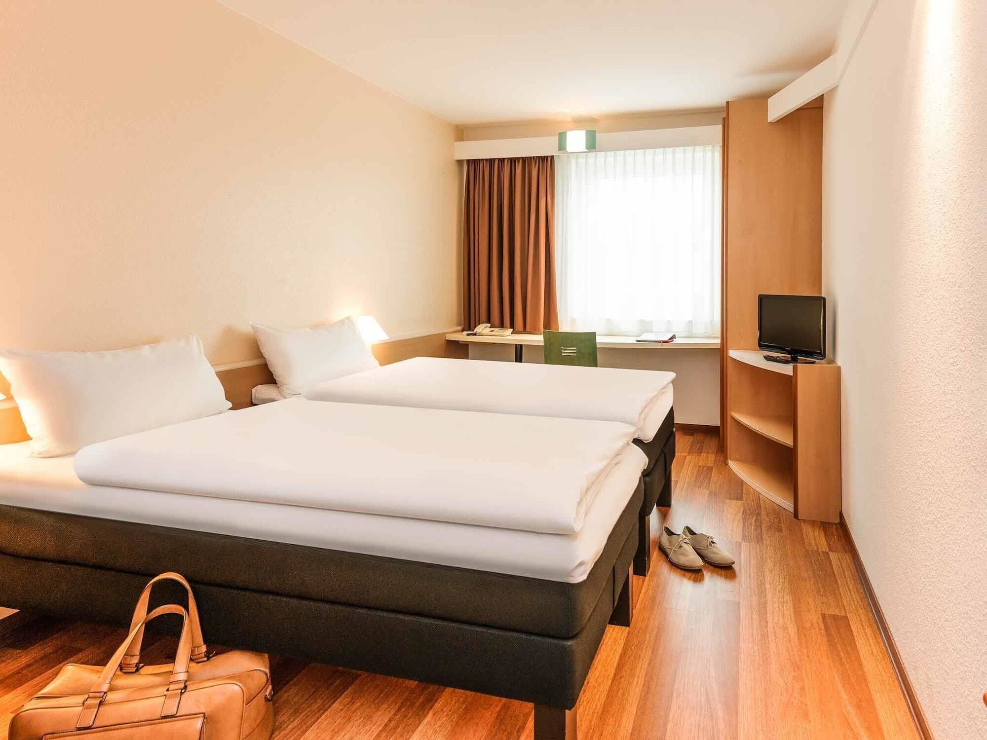 Ibis Hotel Muenchen Messe Feldkirchen  Eksteriør bilde